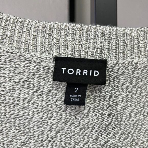New Torrid Gray Knit Tunic Sweater - Size 2X - Picture 3 of 4